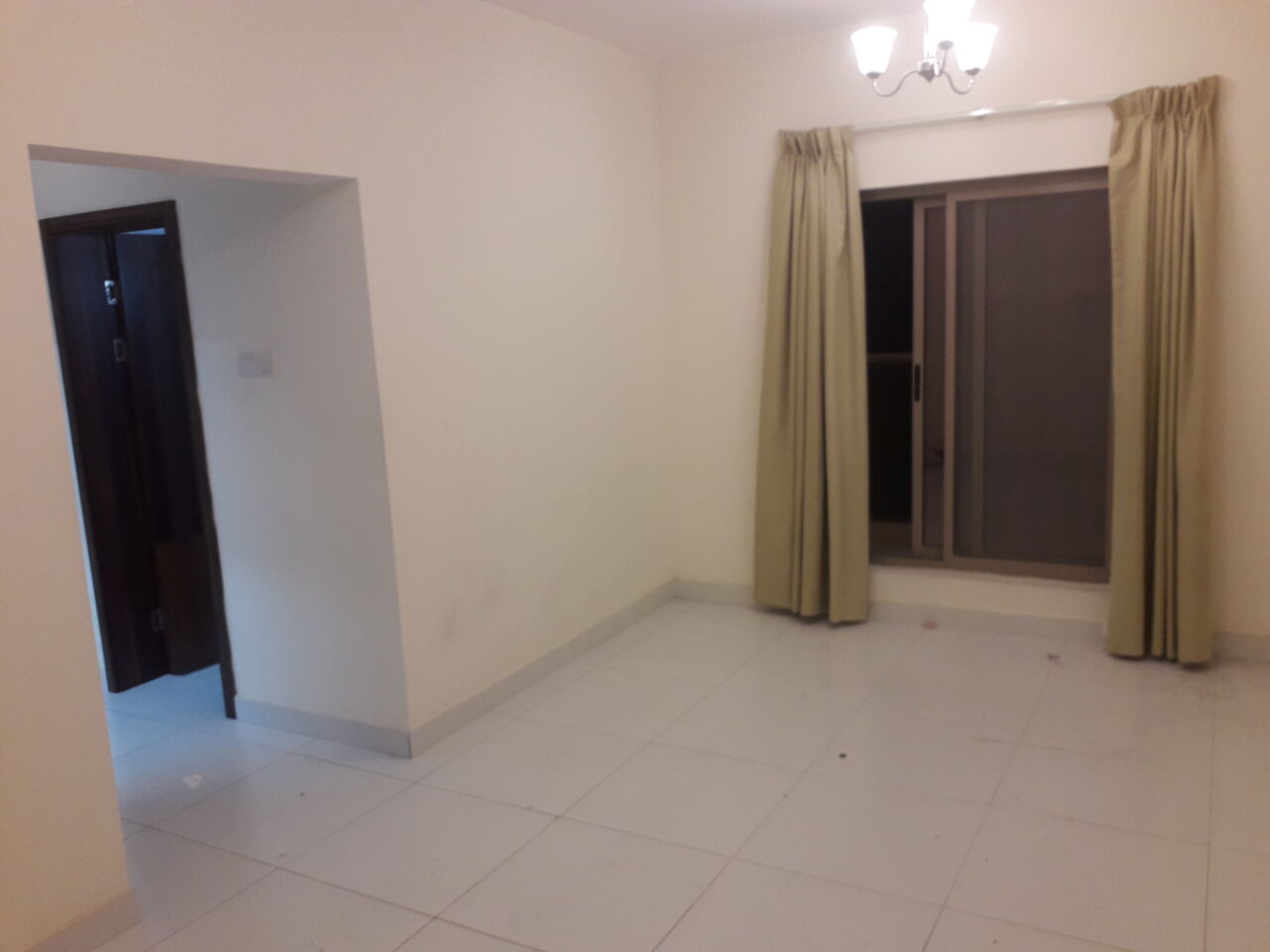 Hidd, Apartments, Flats, Houses & Villas, BHD 220/month,  2 BR,  110 Sq. Meter,  2 Bhk Semi Furnished Flat Available In Hidd Call Aleena