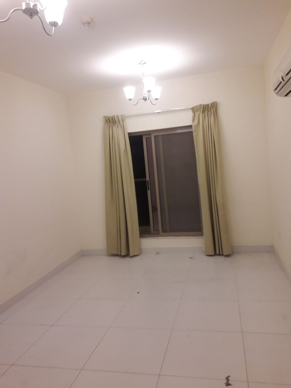 Hidd, Apartments, Flats, Houses & Villas, BHD 220/month,  2 BR,  110 Sq. Meter,  2 Bhk Semi Furnished Flat Available In Hidd Call Aleena
