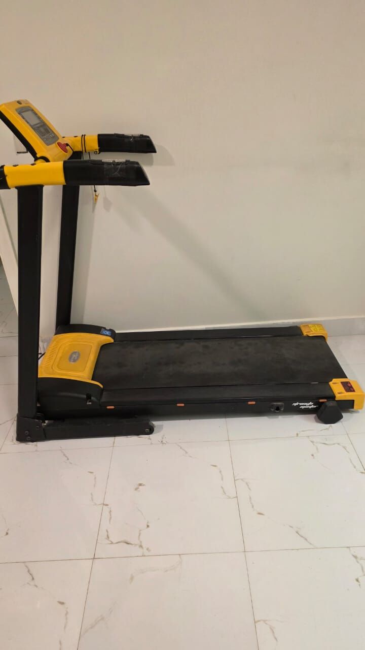 Riyadh, Health & Beauty Items, SAR 400,  MOTORIZED TREADMILL
