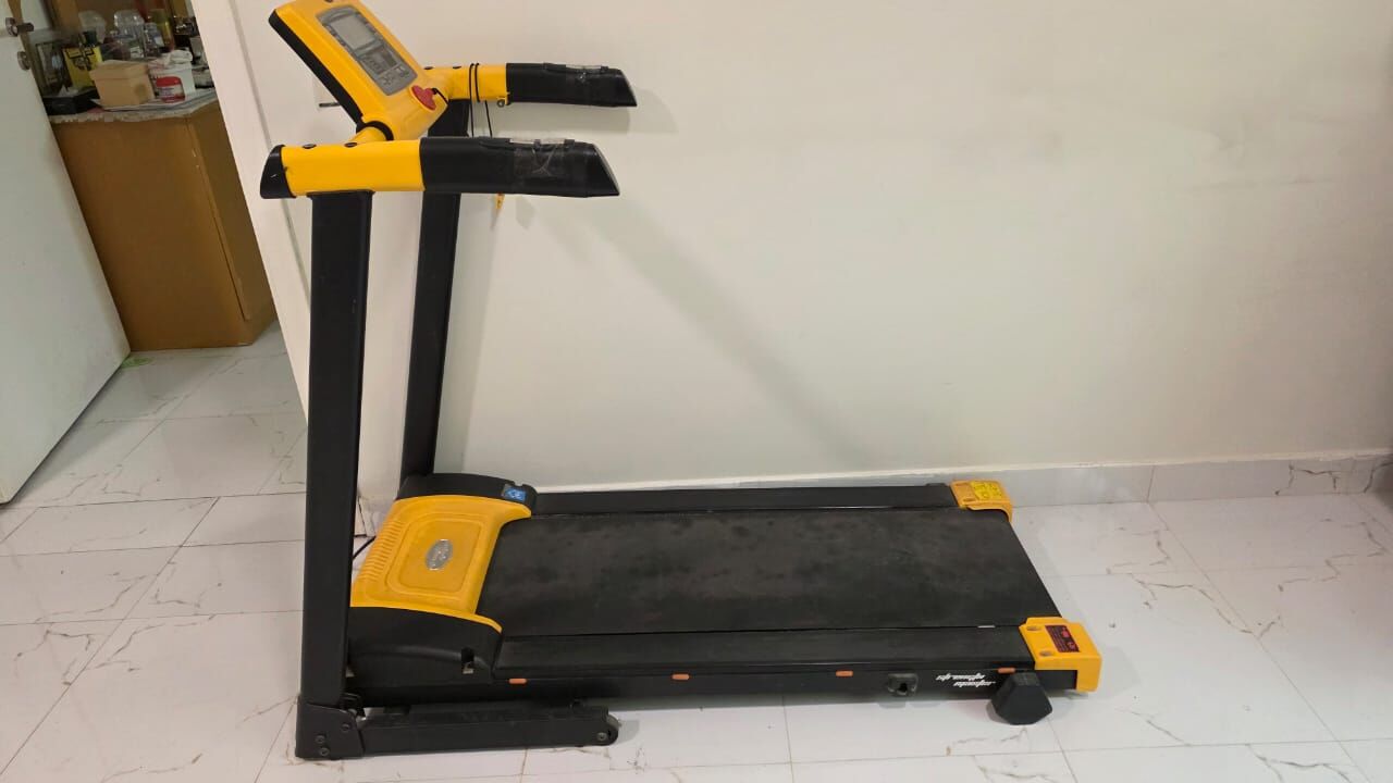 Riyadh, Health & Beauty Items, SAR 400,  MOTORIZED TREADMILL