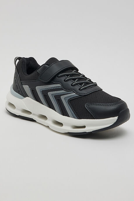 Dubai, Clothing & Accessories, AED 60,  Patterned Velcro Running Shoes For Kids