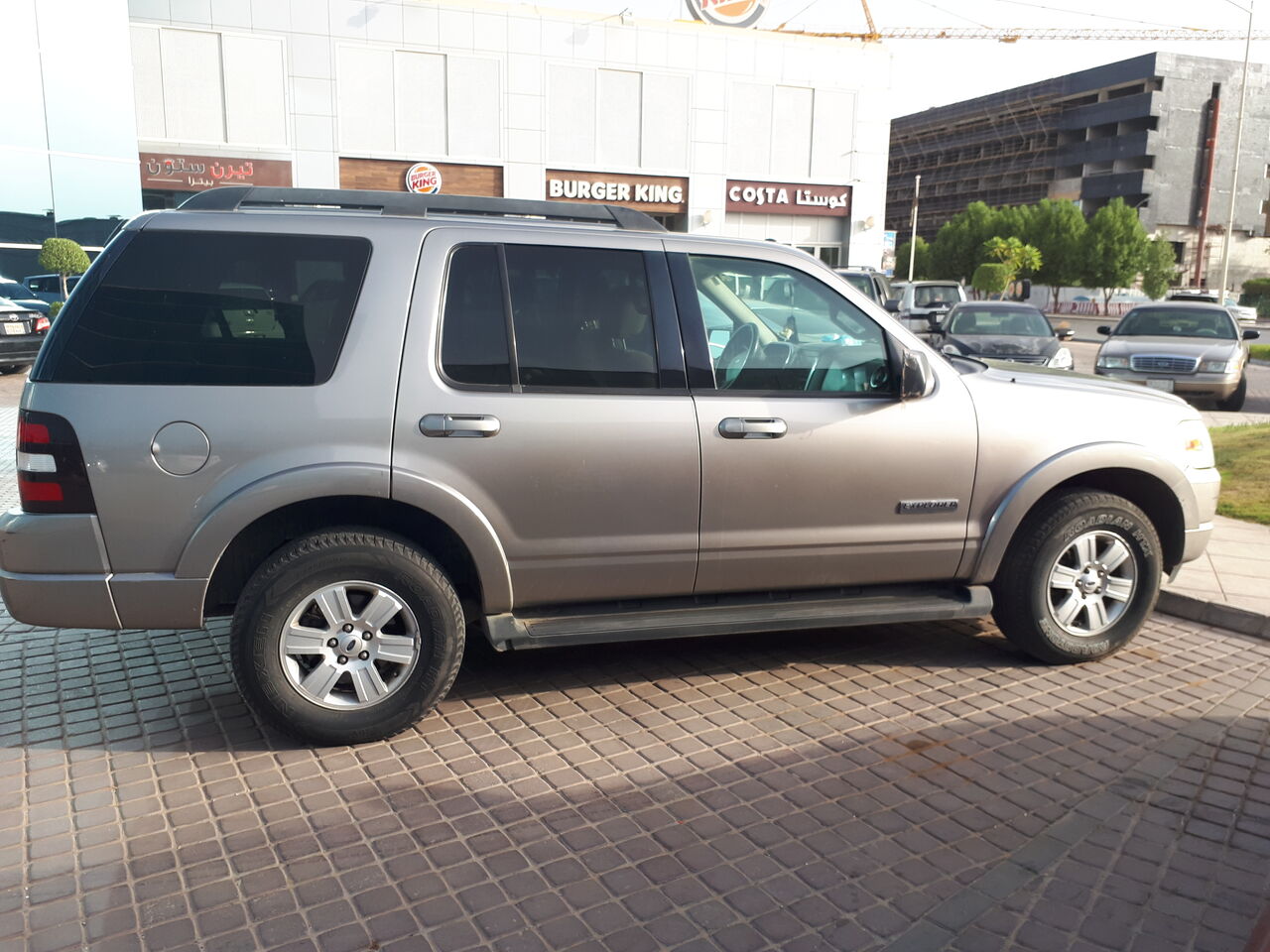 Jeddah, Vehicles, Cars & Trucks , SAR 10,  Ford Explorer ST,  2008,  Automatic,  300 KM,  Ford Explorer  For Sale
