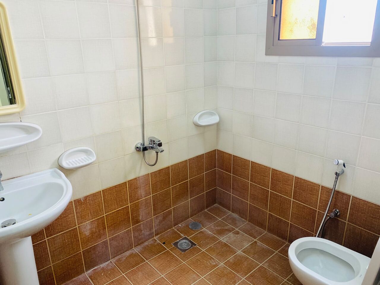Manama, Apartments, Flats, Houses & Villas, BHD 150/month,  1 BR,  One Bedroom Flat For Rent With EWA|With Ac