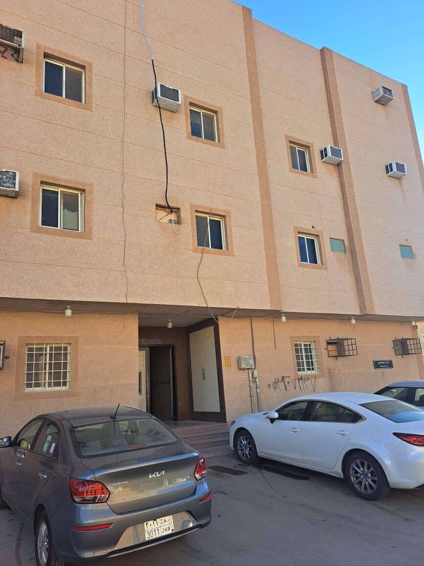 Riyadh, Rooms for Rent, SAR 1200/month,  Separate Single Room Available For Executive Batchelor