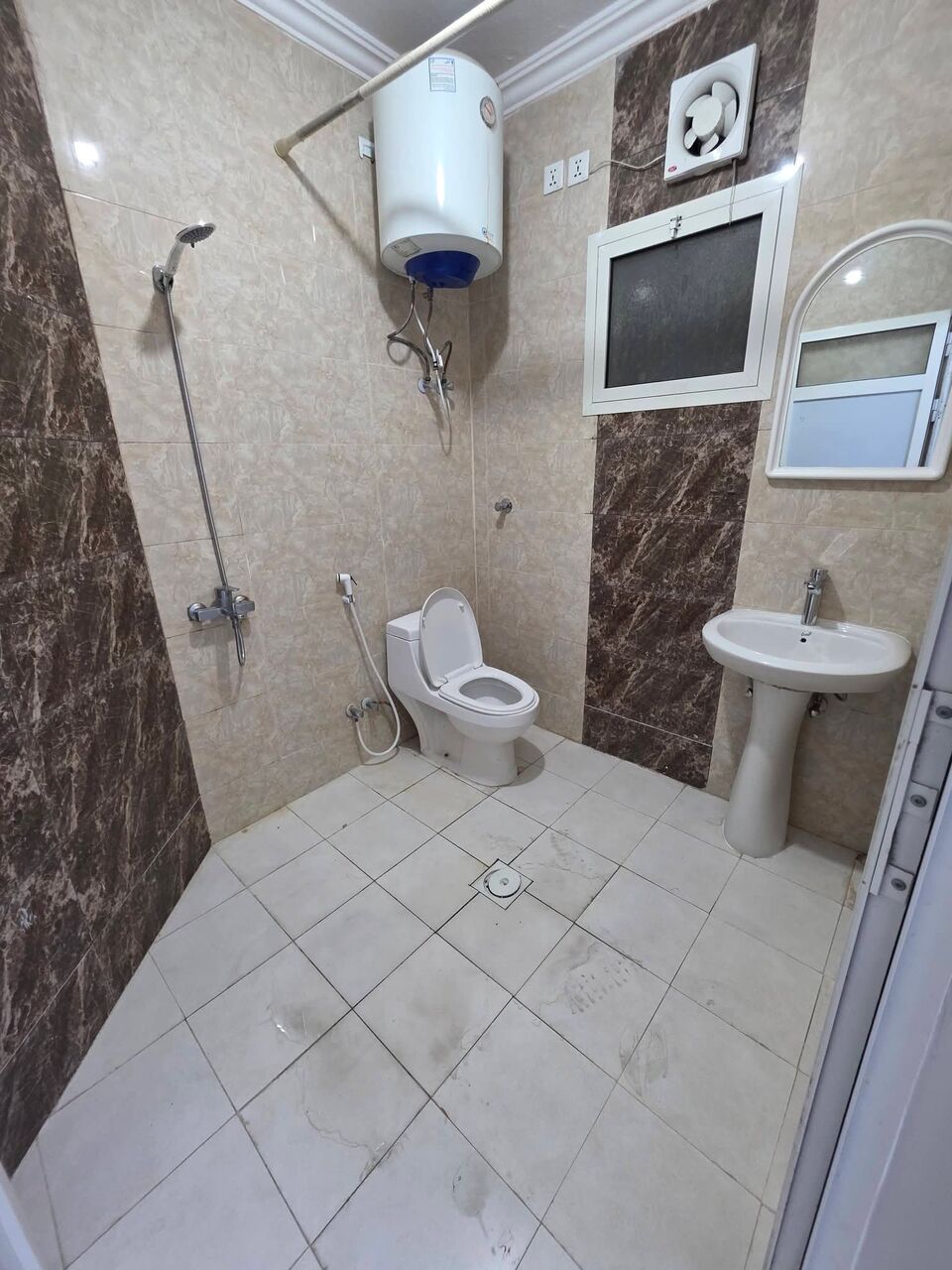Khobar, Apartments, Flats, Houses & Villas, 2 BR,  FAMILY APARTMENT FOR RENT Layout:2 Bedrooms + Living Room 2 Bathrooms Open American-style