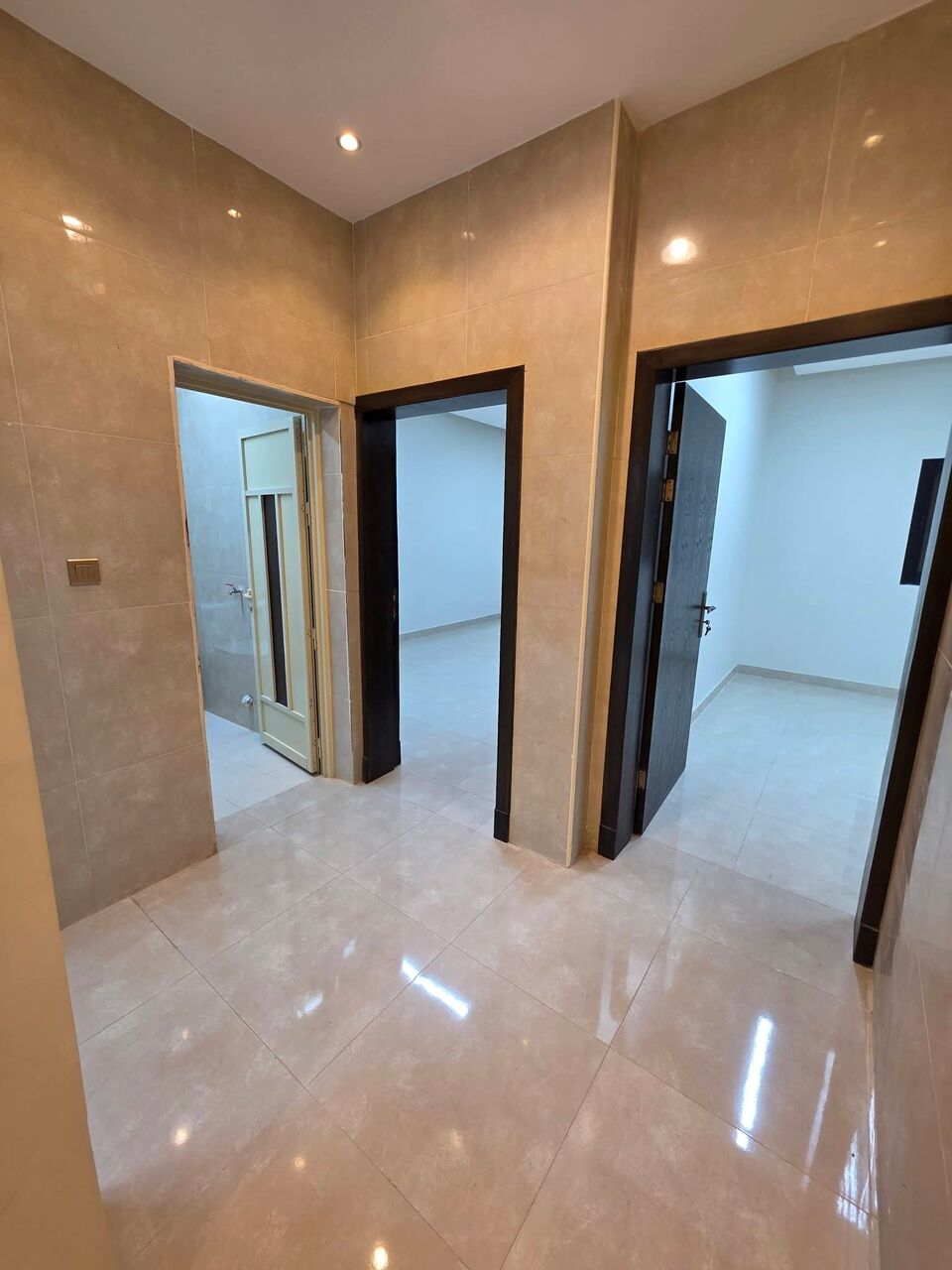 Thuqbah, Apartments, Flats, Houses & Villas, 2 BR,  FAMILY APARTMENT FOR RENT Layout:- 2Bedrooms + Living Room + 2 Bathrooms + Kitchen Ground