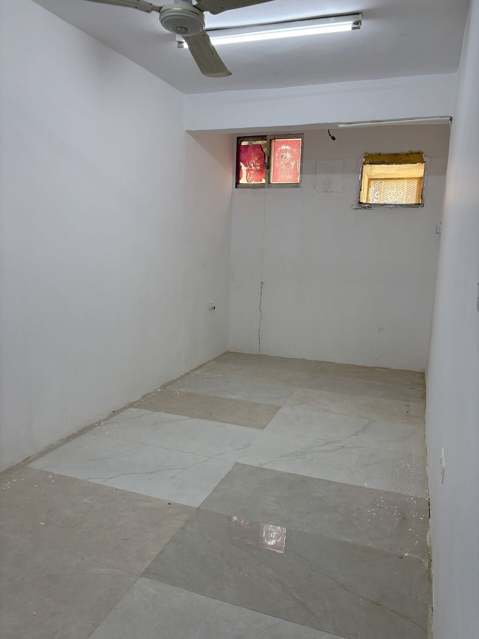 Al Wizarat, Rooms for Rent, SAR 1100/month,  1 Room Available For Single/Bachelor Only, Common Toilet And Kitchen