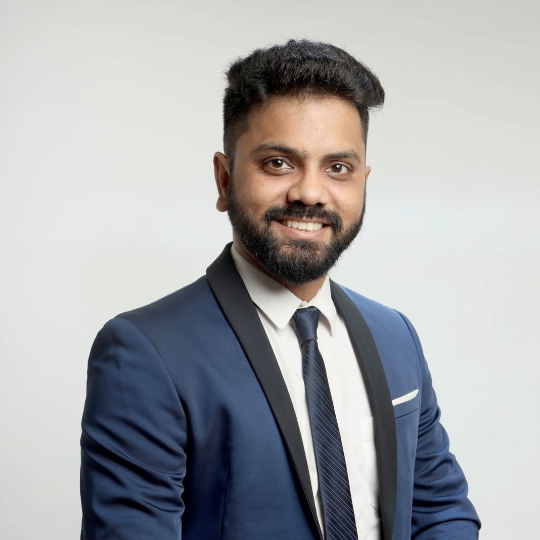Mumbai, Health, Expert Spine Doctor In Borivali West Mumbai &ndash; Dr. Jenil Patel
