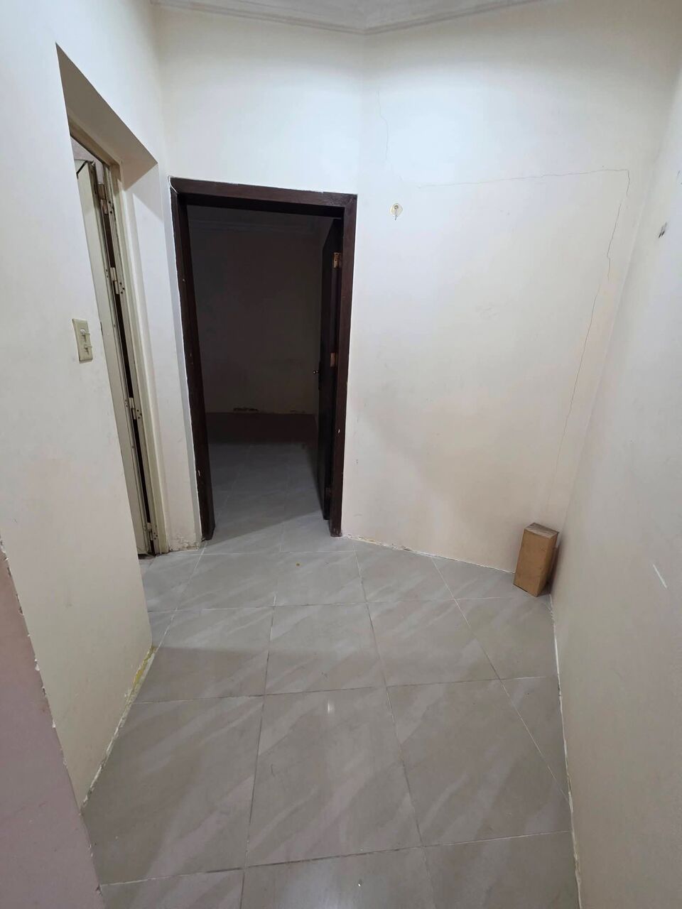 Khobar, Apartments, Flats, Houses & Villas, 1 BR,  BACHELOR STUDIO APARTMENT FOR RENT &ndash; SAR 1,250 Layout: Bedroom + Living Room + Bathroo