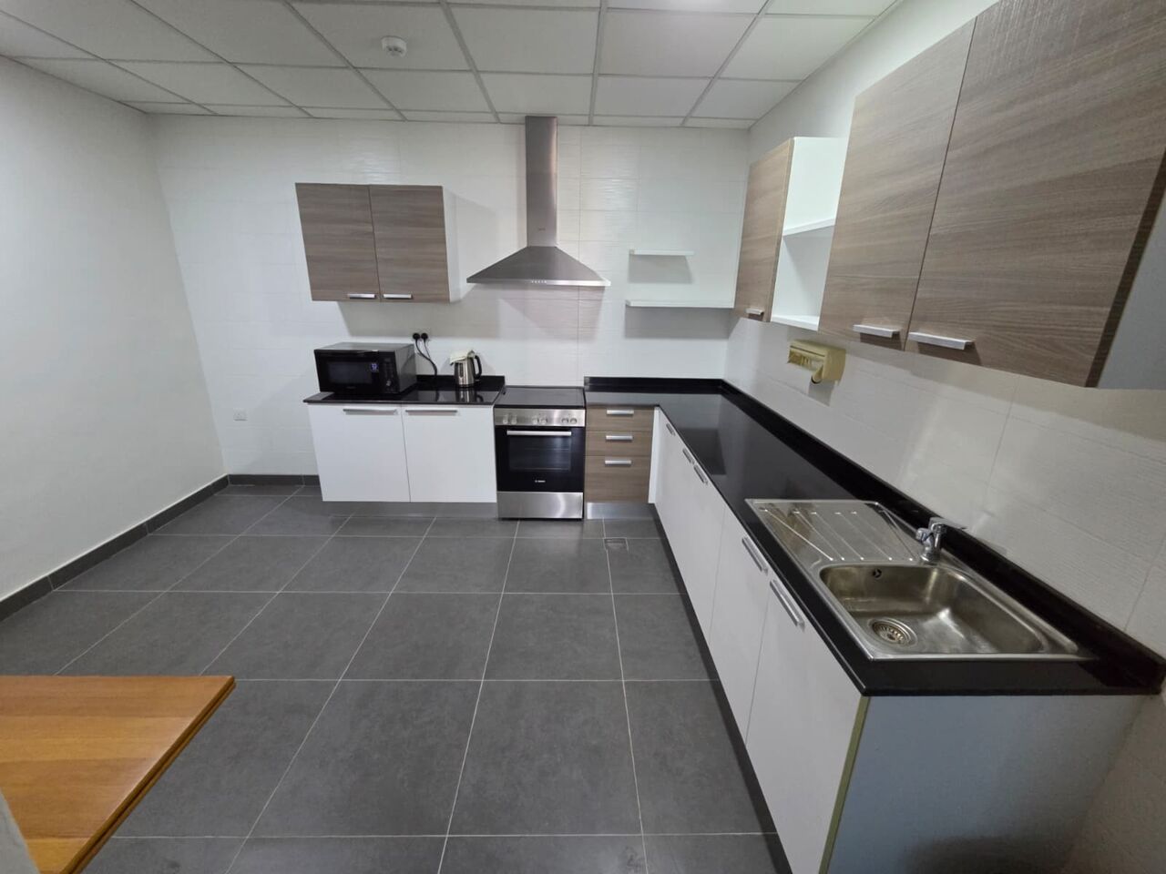 Manama, Apartments, Flats, Houses & Villas, BHD 350/month,  Furnished,  1 BR,  80 Sq. Meter,  Brand New Apartment For Rent In Durrat Marina