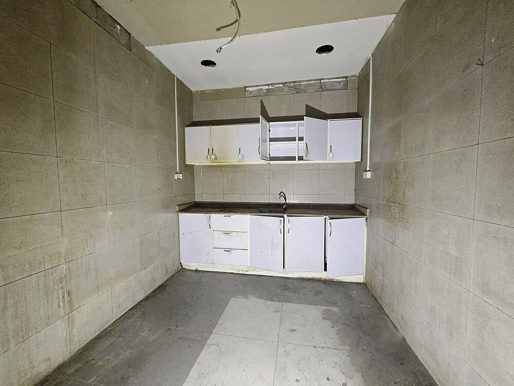 Tubli, Factories, BHD 850,  350 Sq. Meter,  Workshop With Ready Showroom For Rent In Tubli