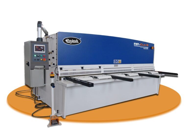 Dubai, Heavy Equipment, Shearing Machine For Sheet Metal Cutting In UAE & Gulf Countries