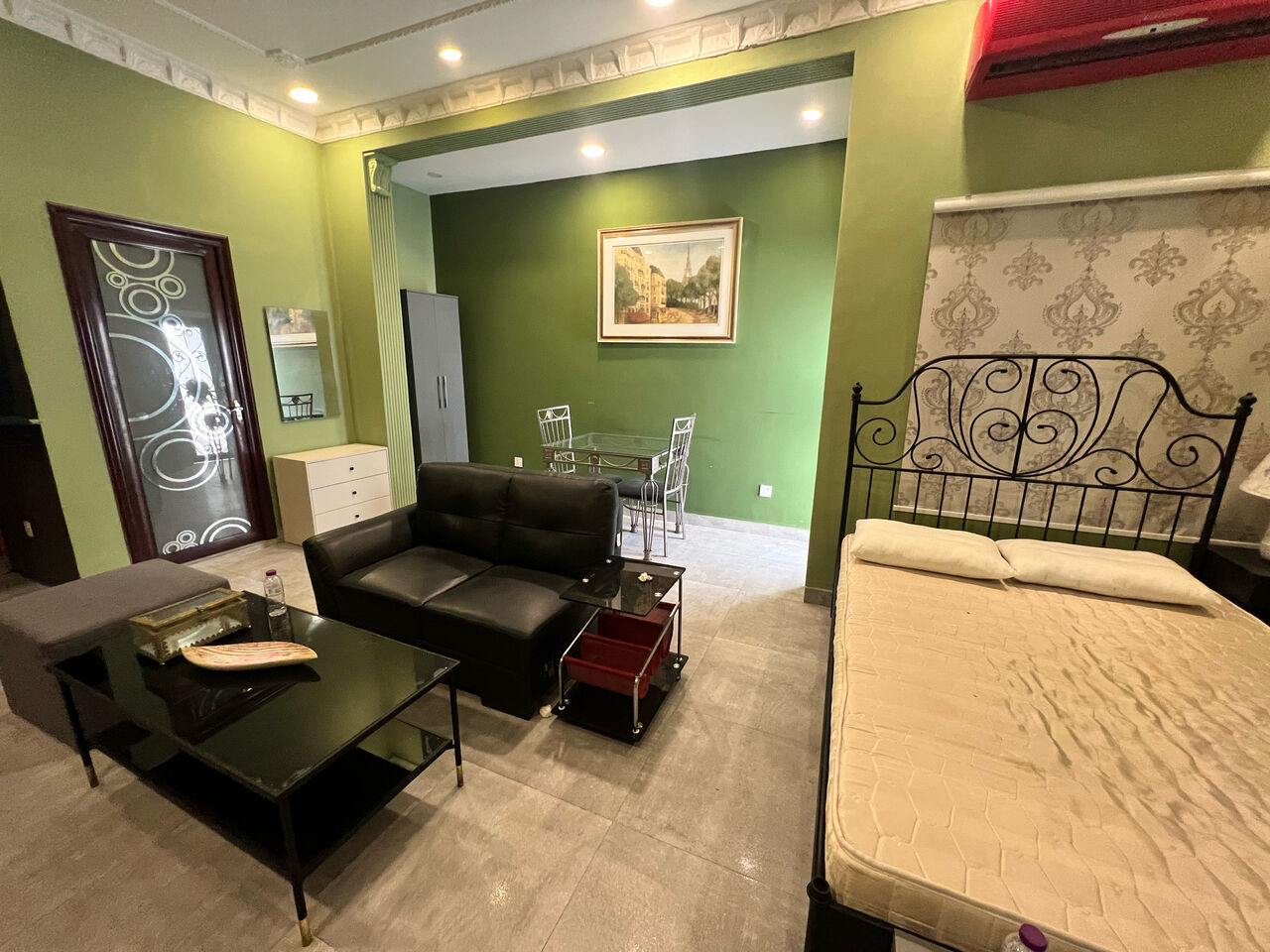 Manama, Apartments, Flats, Houses & Villas, BHD 185/year,  Furnished,  1 BR,  Furnished Studio In A Family Building In Adliya