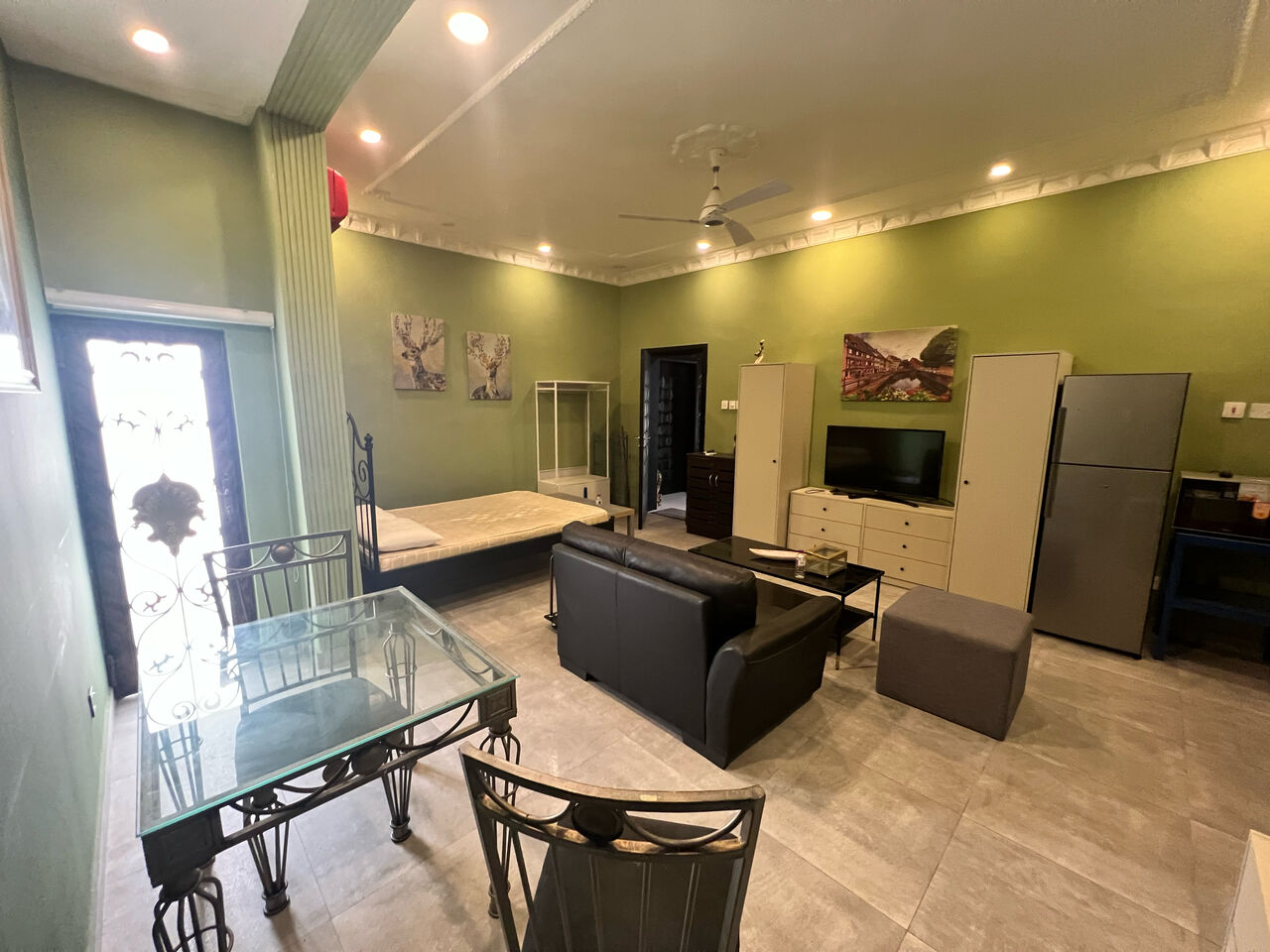 Manama, Apartments, Flats, Houses & Villas, BHD 185/year,  Furnished,  1 BR,  Furnished Studio In A Family Building In Adliya