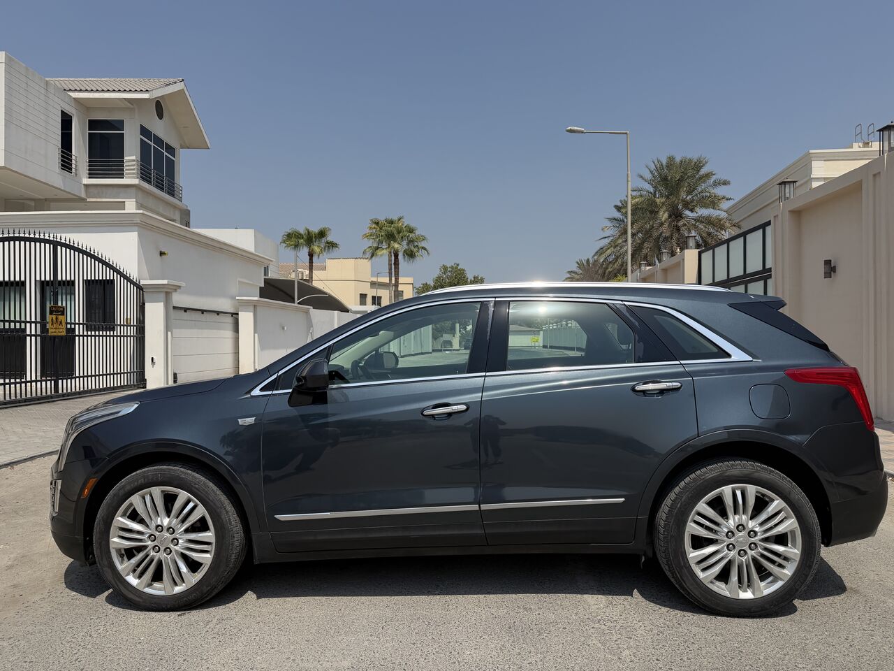 Manama, Vehicles, Cars & Trucks , BHD 5500,  Cadillac XT5,  2019,  Automatic,  91000 KM,
