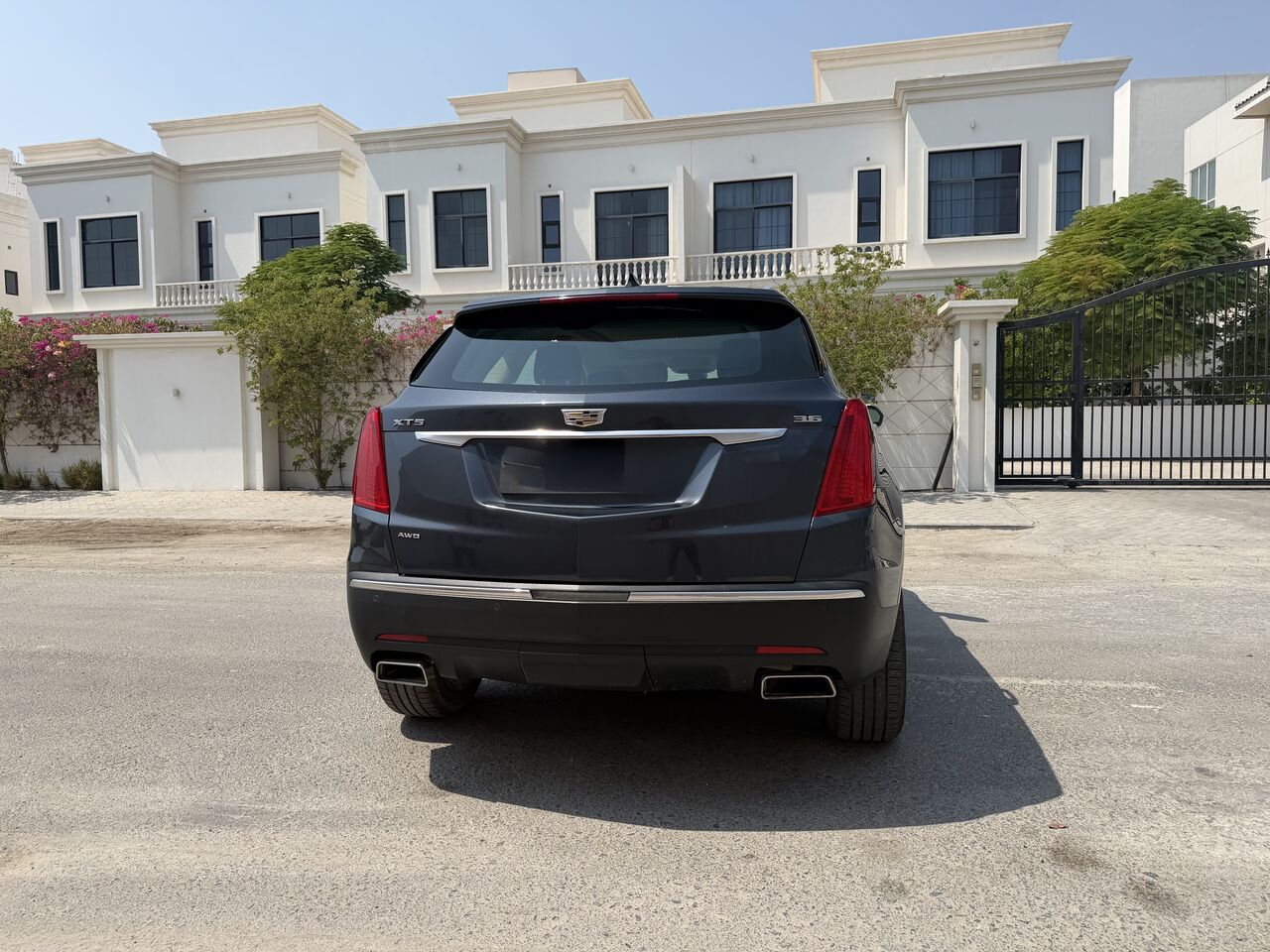Manama, Vehicles, Cars & Trucks , BHD 5500,  Cadillac XT5,  2019,  Automatic,  91000 KM,
