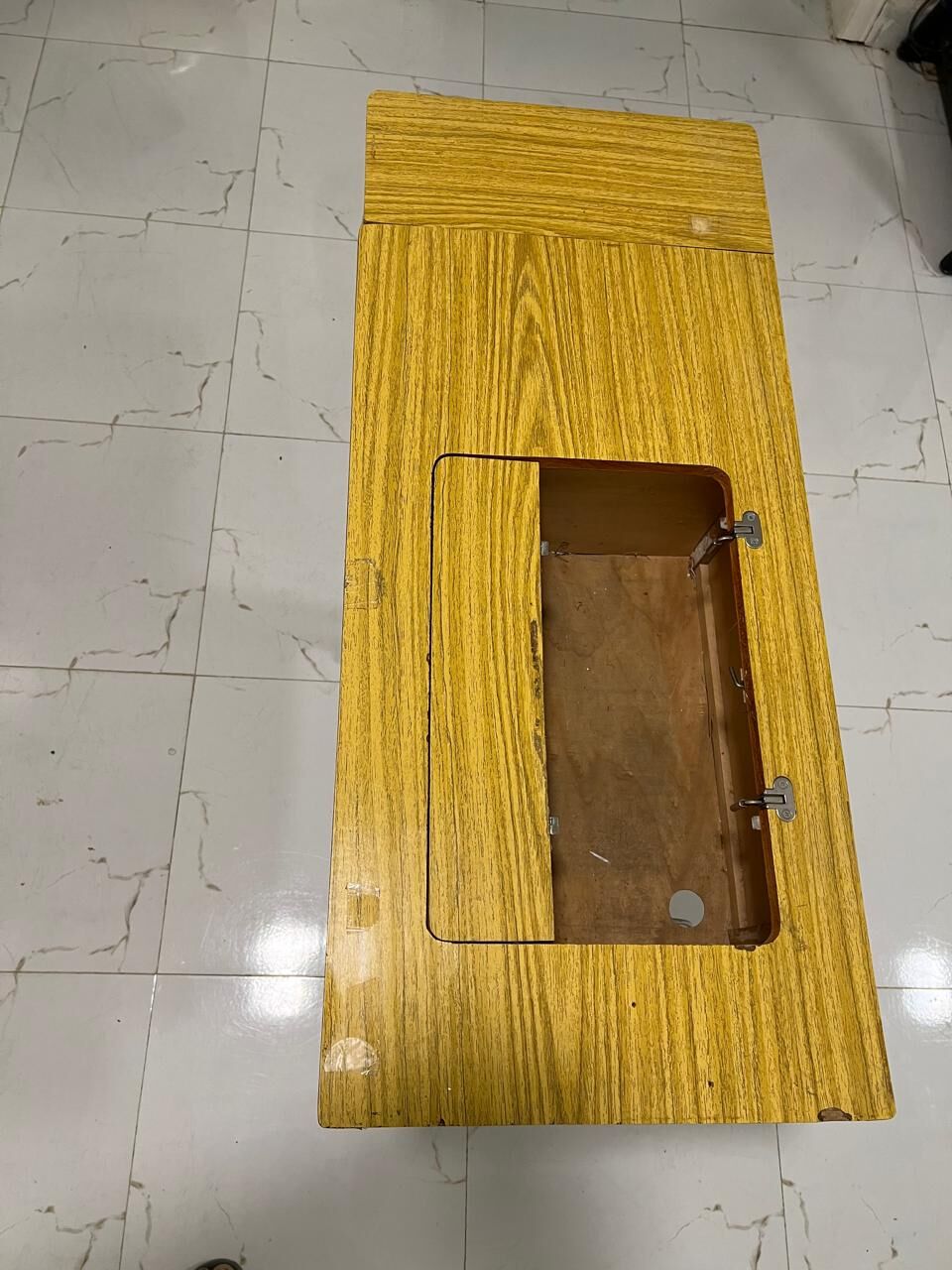Riyadh, Household Items, SAR 150,  SWEING MACHINE STAND