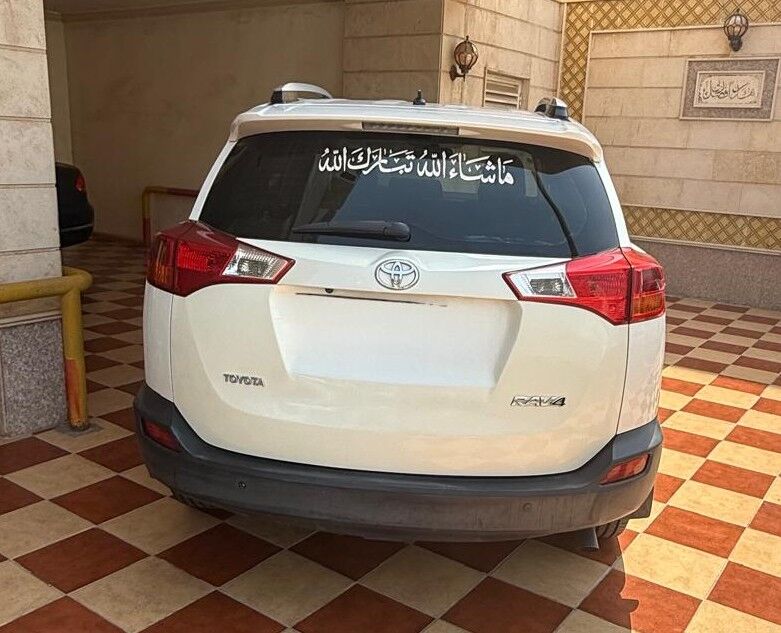 Al Aziziyah, Vehicles, Cars & Trucks , SAR 46000,  Toyota Rav4 - Full Option,  2013,  Automatic,  200000 KM,  Toyota Rav 4 SUV Car - Full Option - Key Less Entry - Single Owner - Neat & Clean For Sale