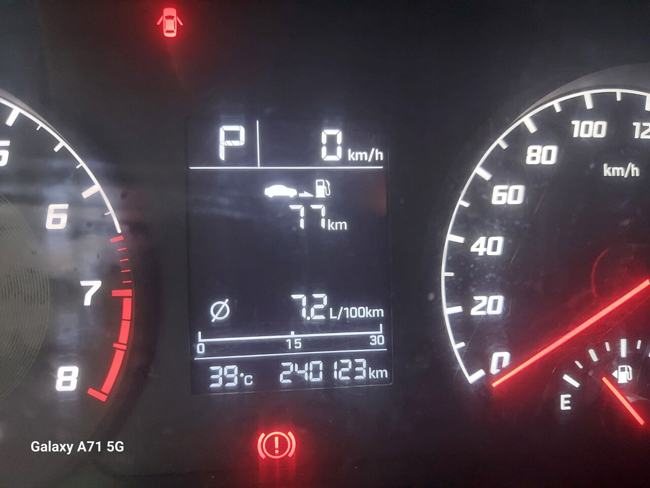 Riyadh, Vehicles, Cars & Trucks , SAR 33,  Hyundai Accent,  2021,  Automatic,  240123 KM,    Model For Sale