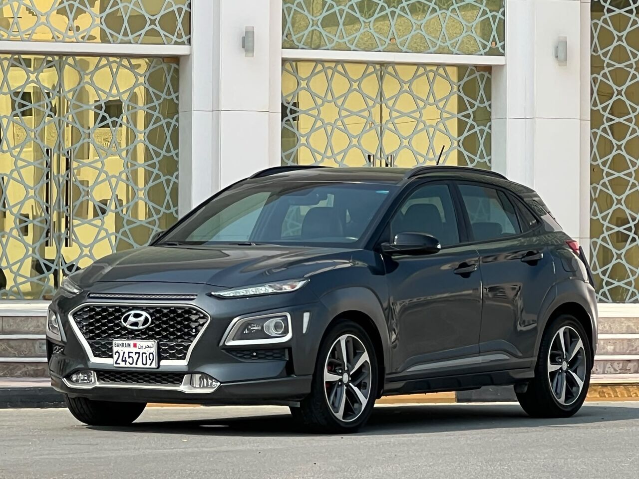 East Riffa, Vehicles, Cars & Trucks , BHD 4200,  Hyundai Kona,  2019,  Automatic,  68000 KM,  HYUNDAI KON MODEL  FOR SALE