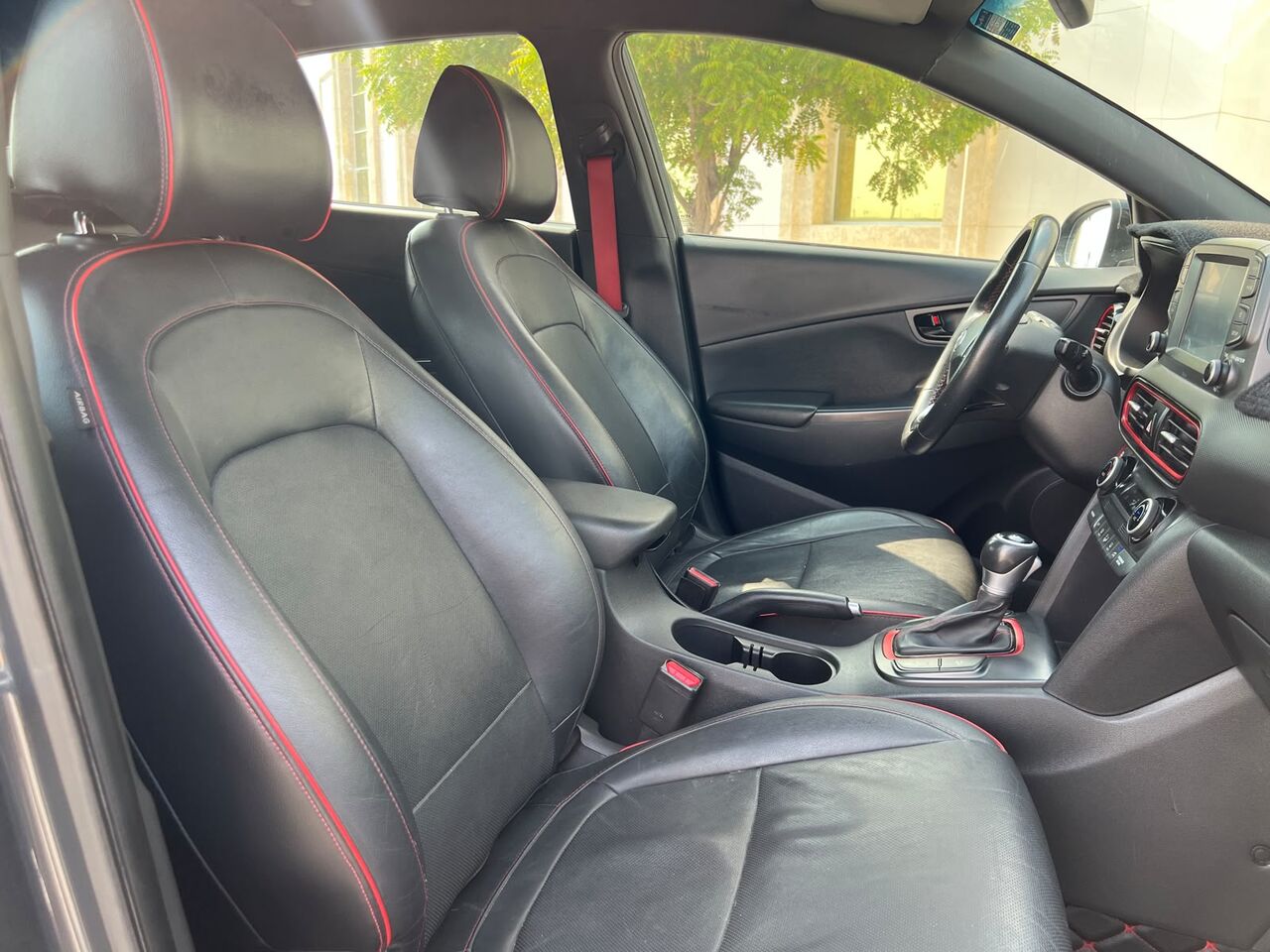 East Riffa, Vehicles, Cars & Trucks , BHD 4200,  Hyundai Kona,  2019,  Automatic,  68000 KM,  HYUNDAI KON MODEL  FOR SALE