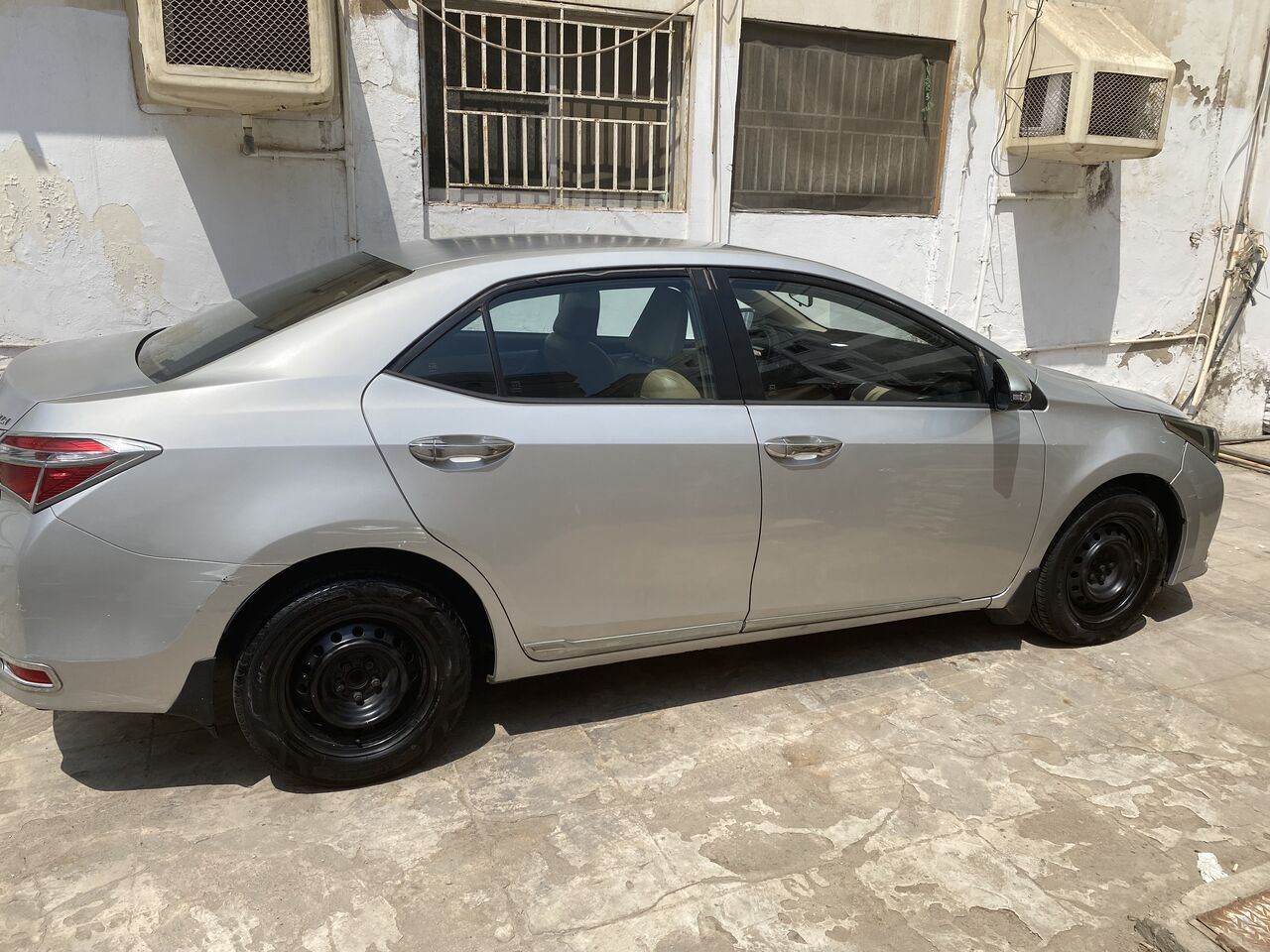 Jeddah, Vehicles, Cars & Trucks , SAR 35000,  Toyota Corolla XLi,  2014,  Automatic,  207398 KM,  Jeddah