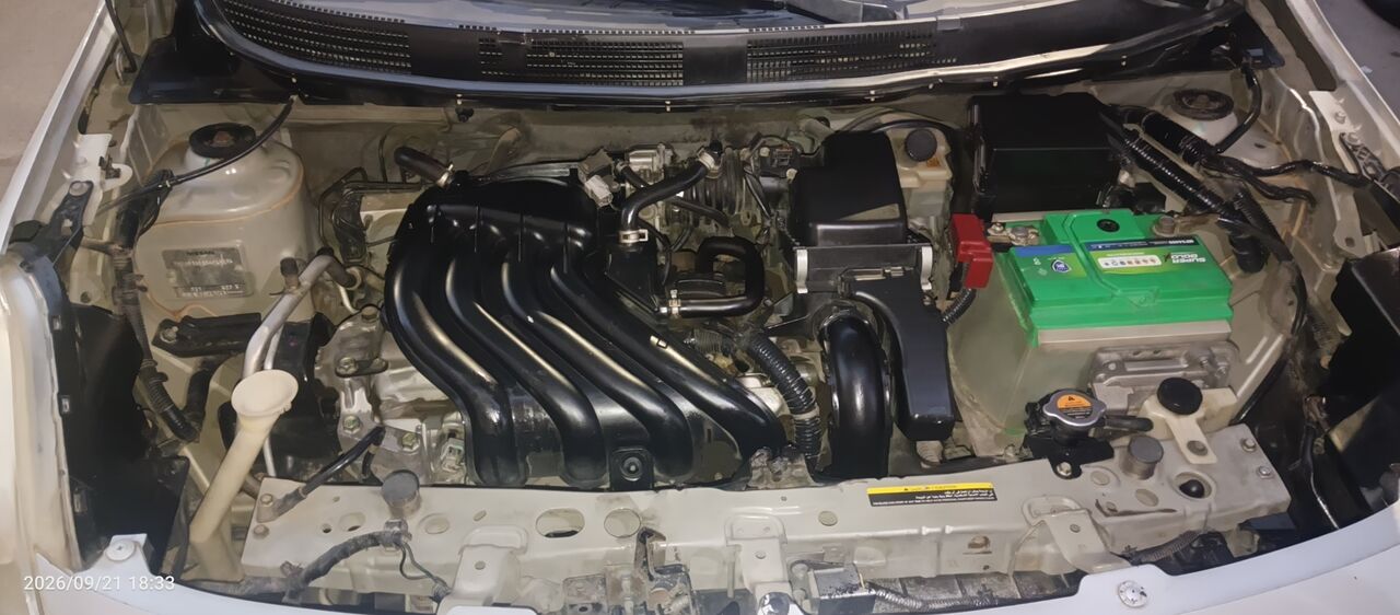 Jeddah, Vehicles, Cars & Trucks , SAR 17500,  Nissan Sunny Silver Automatic,  2013,  Automatic,  415638 KM,  Nissan Sunny  Silver  For Sale