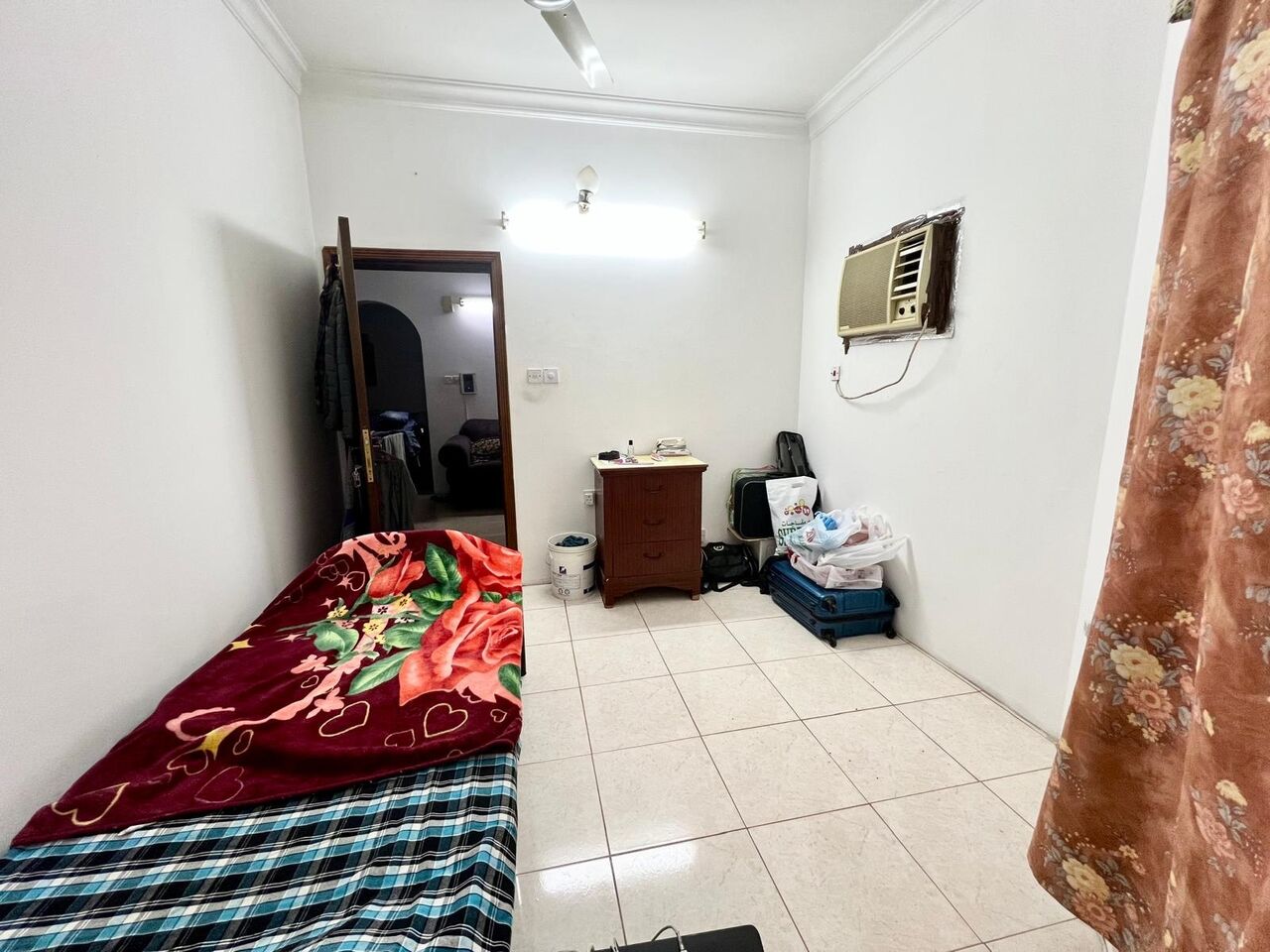 Hoora, Rooms for Rent, BHD 75/month,  Furnished,  Room For Rent For Keralite Executive Bachelor 75 BD Plus EWA