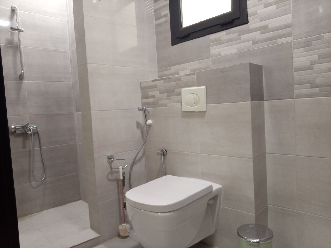 Adliya, Apartments, Flats, Houses & Villas, BHD 325/year,  2 BR,  Fully Furnished 2 Bedroom 2 Bathroom With Ewa Flat For Rent In : Adliya