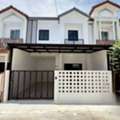 THB 2290000,  3 BR,  17 Sq. Feet,  ใกล้ถนนใหญ่ ของกินเพียบ! ขายทาวน์เ