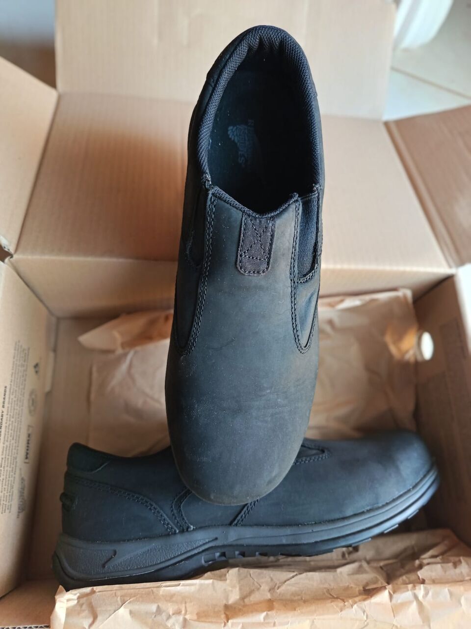 Yanbu, Clothing & Accessories, SAR 300,  Brand New Red Wing Safety Shoes (nonmetallic / Electrical Hazard Resistant) For Sale
