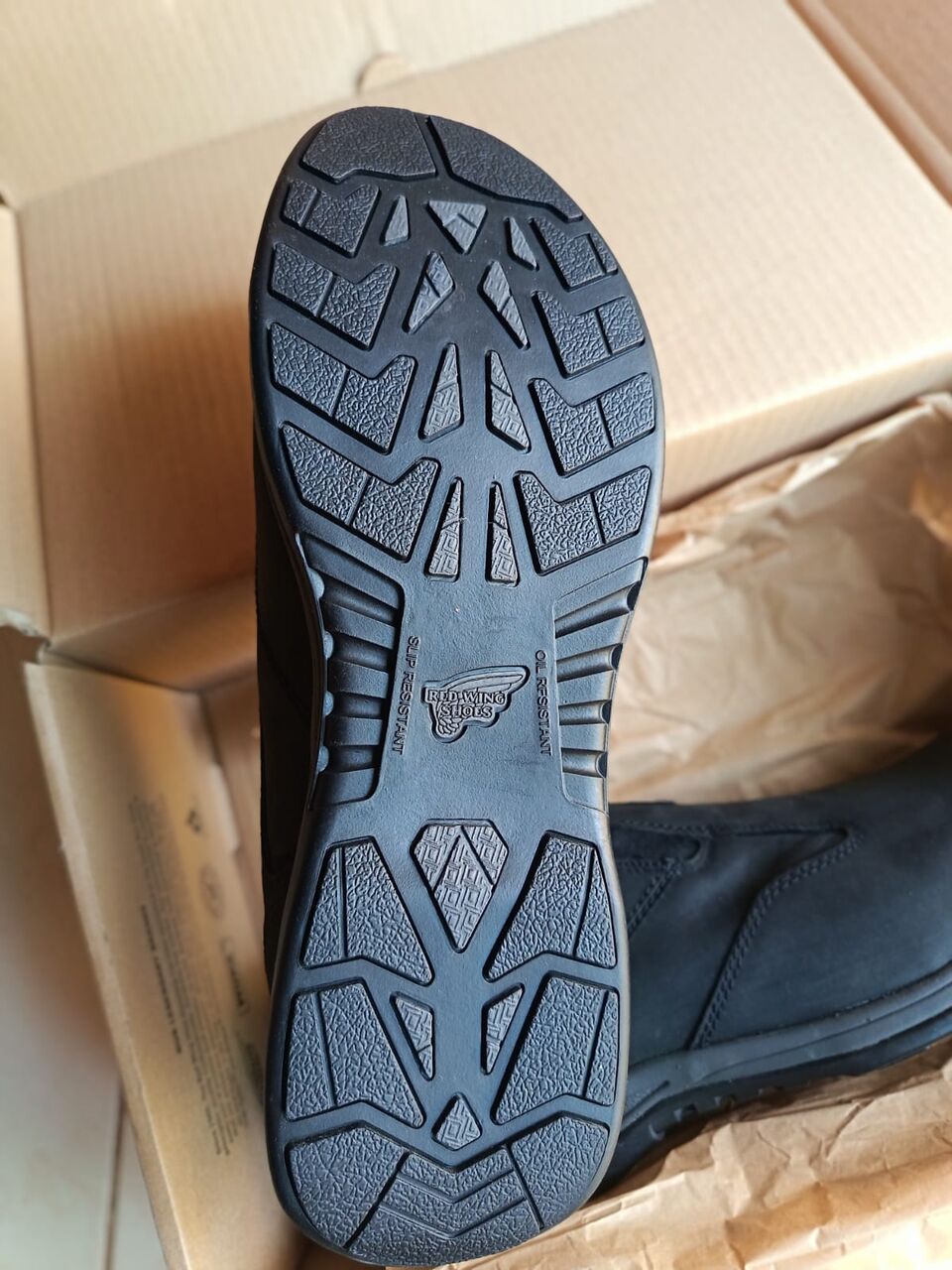 Yanbu, Clothing & Accessories, SAR 300,  Brand New Red Wing Safety Shoes (nonmetallic / Electrical Hazard Resistant) For Sale
