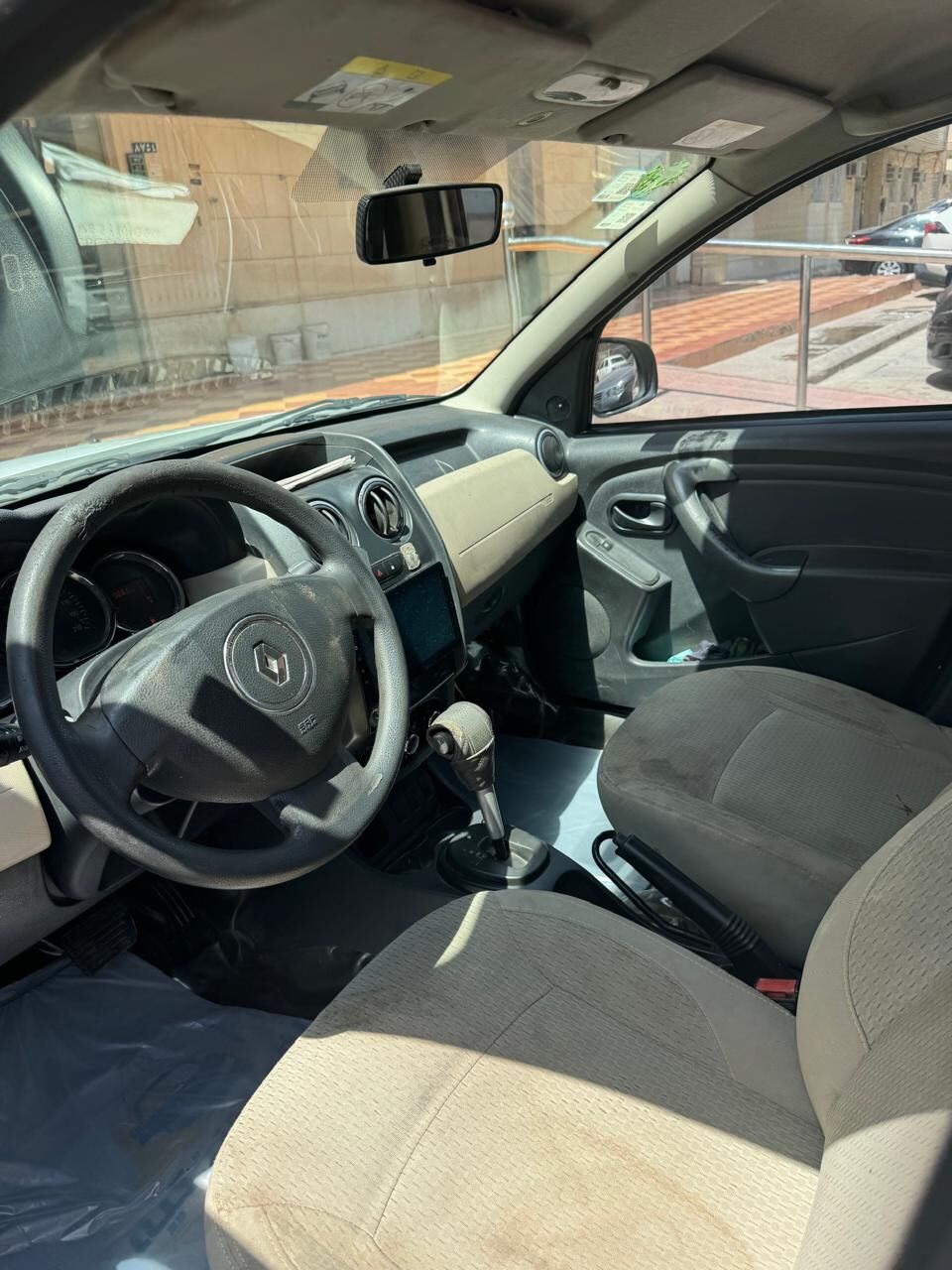 Al Malaz, Vehicles, Cars & Trucks , SAR 15000,  Renault Duster,  2016,  Automatic,  310000 KM,  Car For Sale