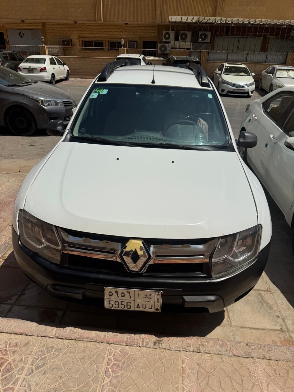 Al Malaz, Vehicles, Cars & Trucks , SAR 15000,  Renault Duster,  2016,  Automatic,  310000 KM,  Car For Sale