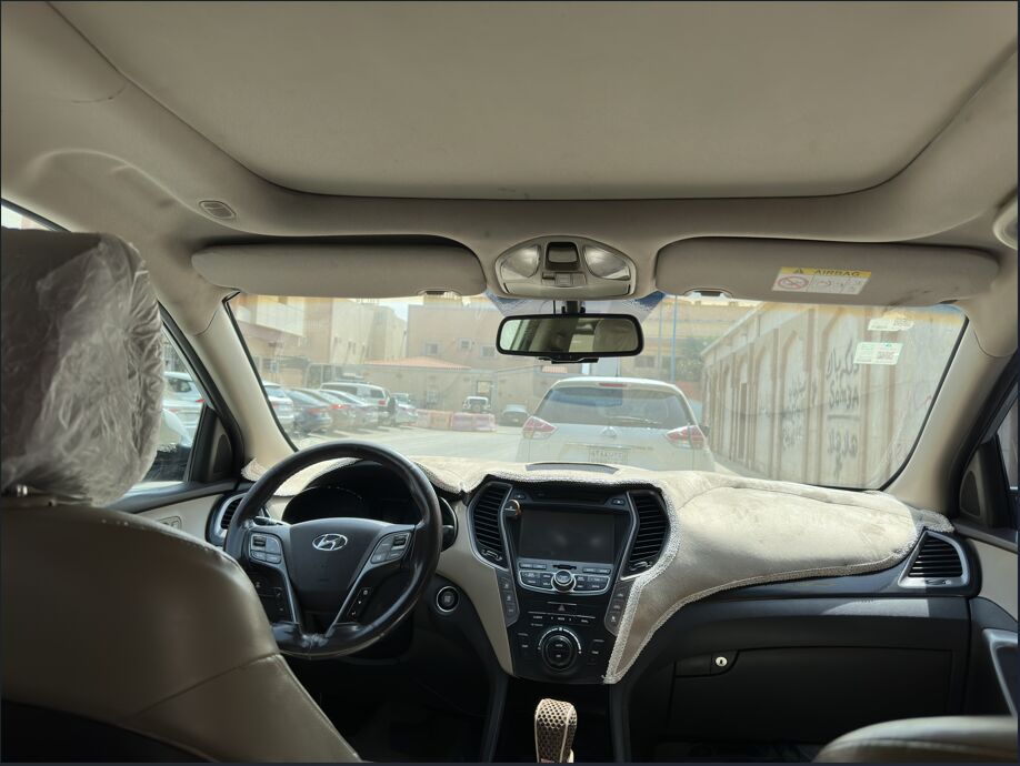 Al Wizarat, Vehicles, Cars & Trucks , SAR 31000,  Hyundai Grand Santa Fe 2014 Full Option 7 Seater,  2014,  Automatic,  278486 KM,  Hyundai Grand Santa Fe  Full Option 7-seater