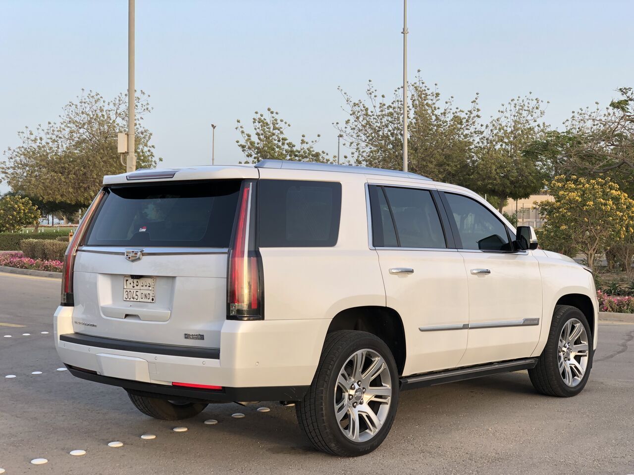 Jubail, Vehicles, Cars & Trucks , SAR 226000,  2020 Cadillac Escalade, Fully Loaded, Short Wheelbase, Low Mileage (42,000 Km), Stored,  2020,  42000 KM,  Jubail Down Town