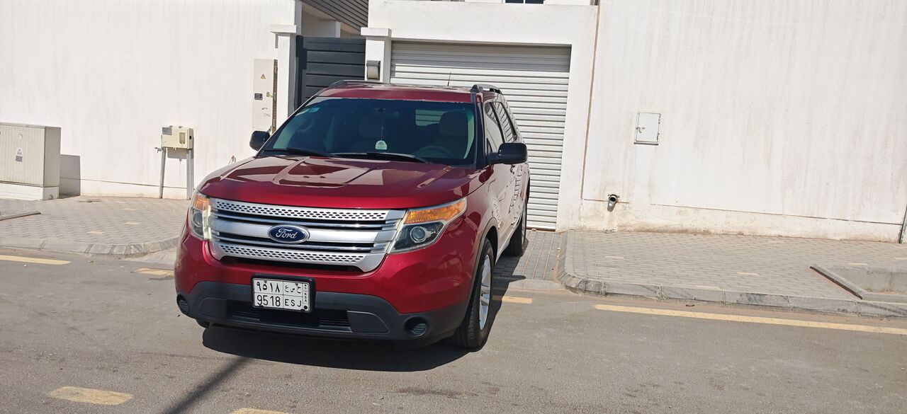 Riyadh, Vehicles, Cars & Trucks , SAR 32000,  Ford Explorer,  2014,  Automatic,  215 KM,