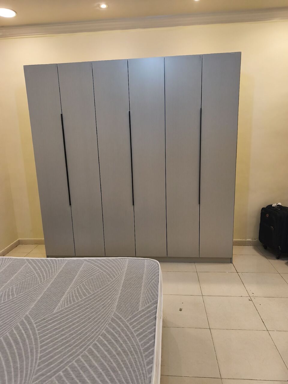 Jeddah, Furniture, SAR 1,  6 Door Wardrobe Available Brand New