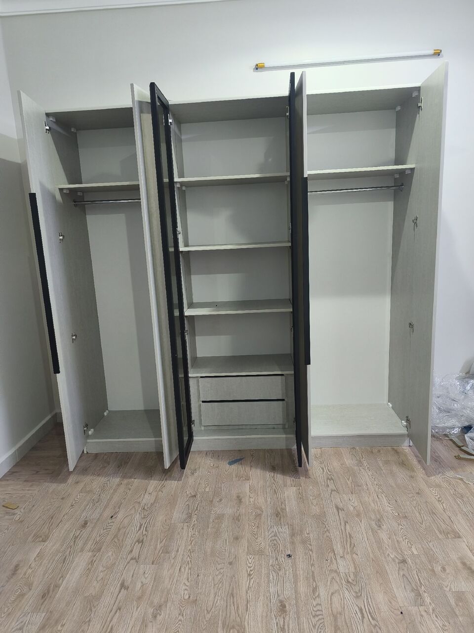 Jeddah, Furniture, SAR 1,  6 Door Wardrobe Available Brand New