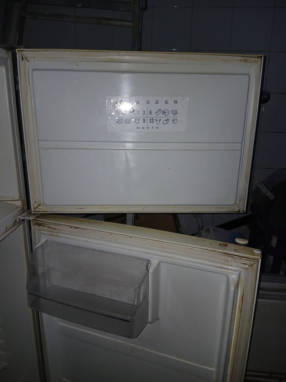 Jeddah, Electronics, SAR 570,  Fridge For Urgent Sale