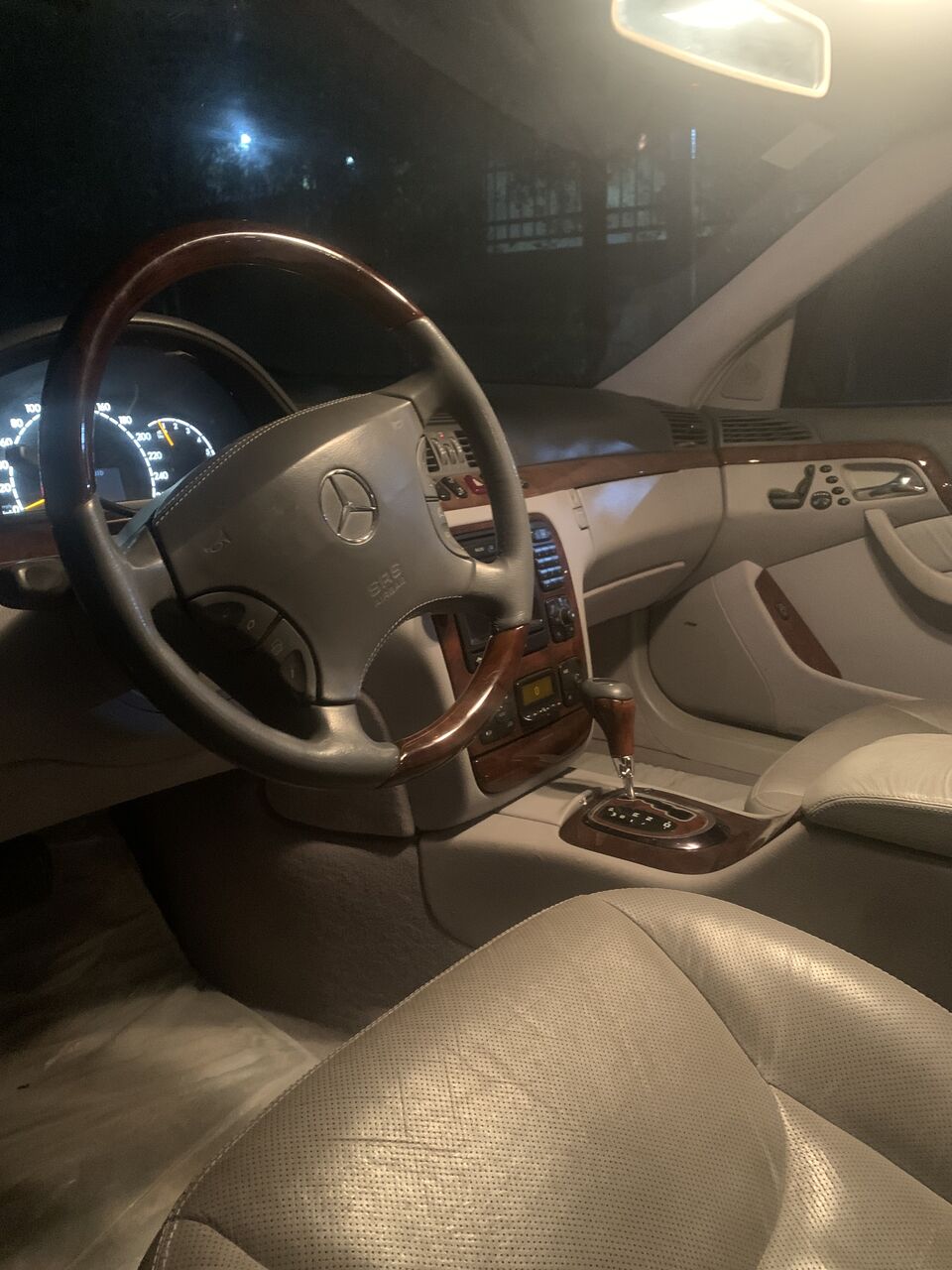 Riyadh, Vehicles, Cars & Trucks , SAR 20000,  Mercedes-Benz S500,  2000,  Automatic,  71000 KM,   Genuine / Original Interior And Exterior