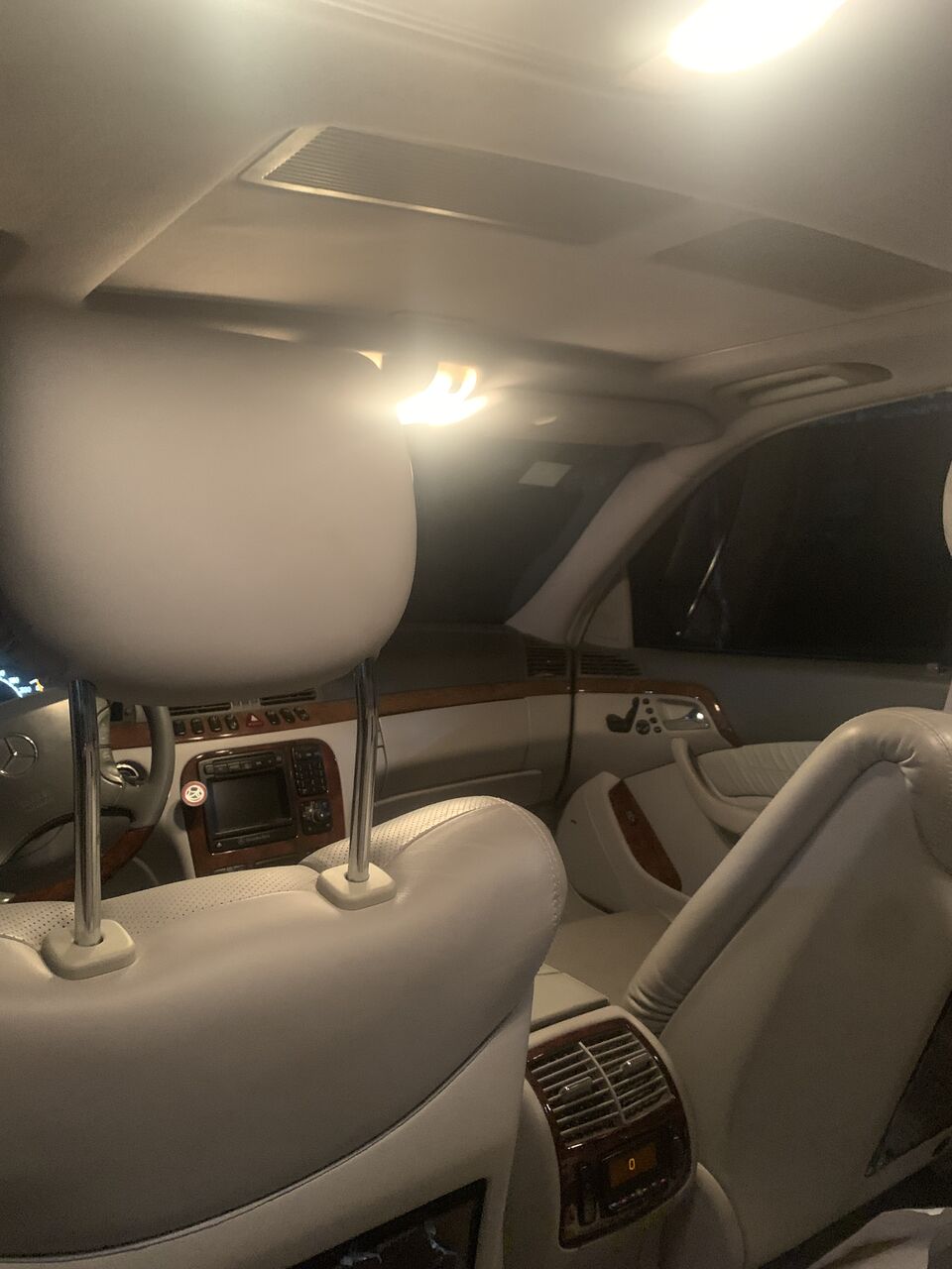Riyadh, Vehicles, Cars & Trucks , SAR 20000,  Mercedes-Benz S500,  2000,  Automatic,  71000 KM,   Genuine / Original Interior And Exterior
