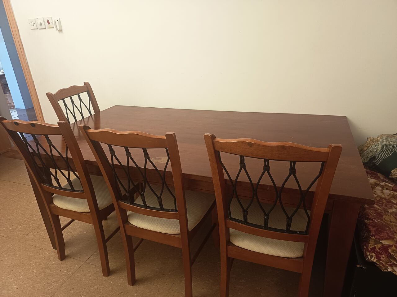 Budaiya, Furniture, BHD 20,  For Sale