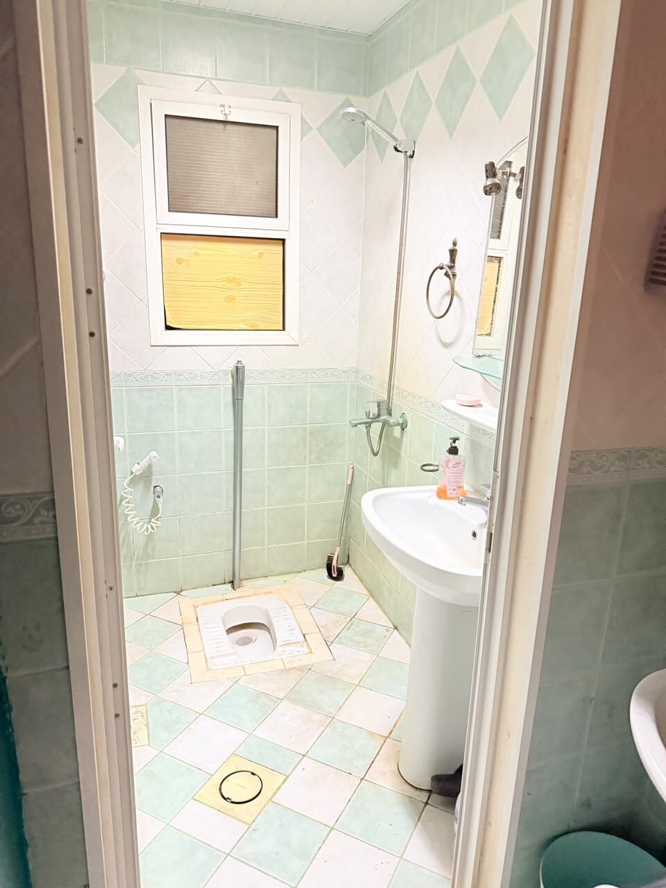 Dammam, Apartments, Flats, Houses & Villas, SAR 1400/month,  Furnished,  1 BR,  400 Sq. Feet,  Rental Room