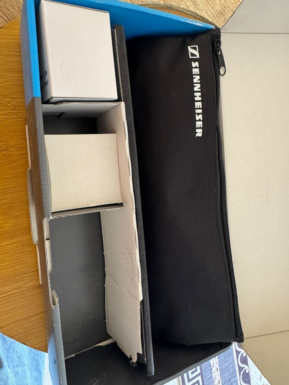 Riyadh, Photo & Video, SAR 2800,  🎙️ Sennheiser AVX-ME2 SET-3-UK — Professional Wireless Lavalier Microphone