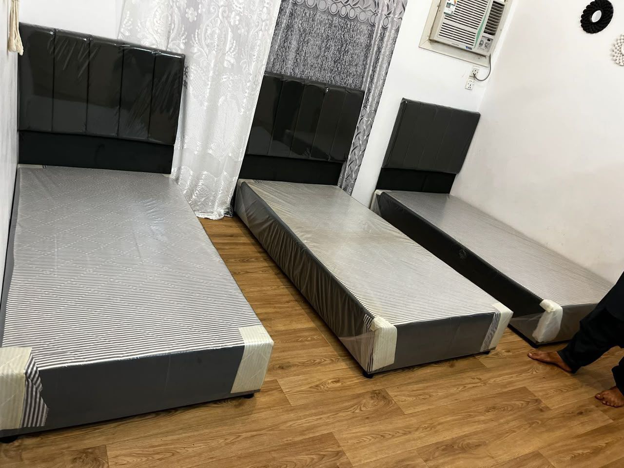 Jeddah, Furniture, SAR 4,  Modern Single Bed – Premium Quality & Stylish Design 🛏️✨