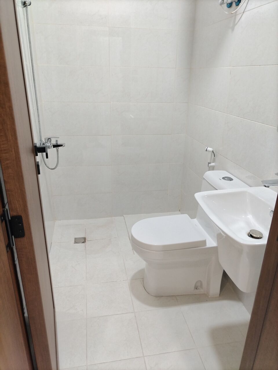 Khobar, Apartments, Flats, Houses & Villas, SAR 22600/year,  2 BR,  Family Apartment For Rent (Two Rooms, Hall, Bathroom, Kitchen) Without Air Conditioning Ma