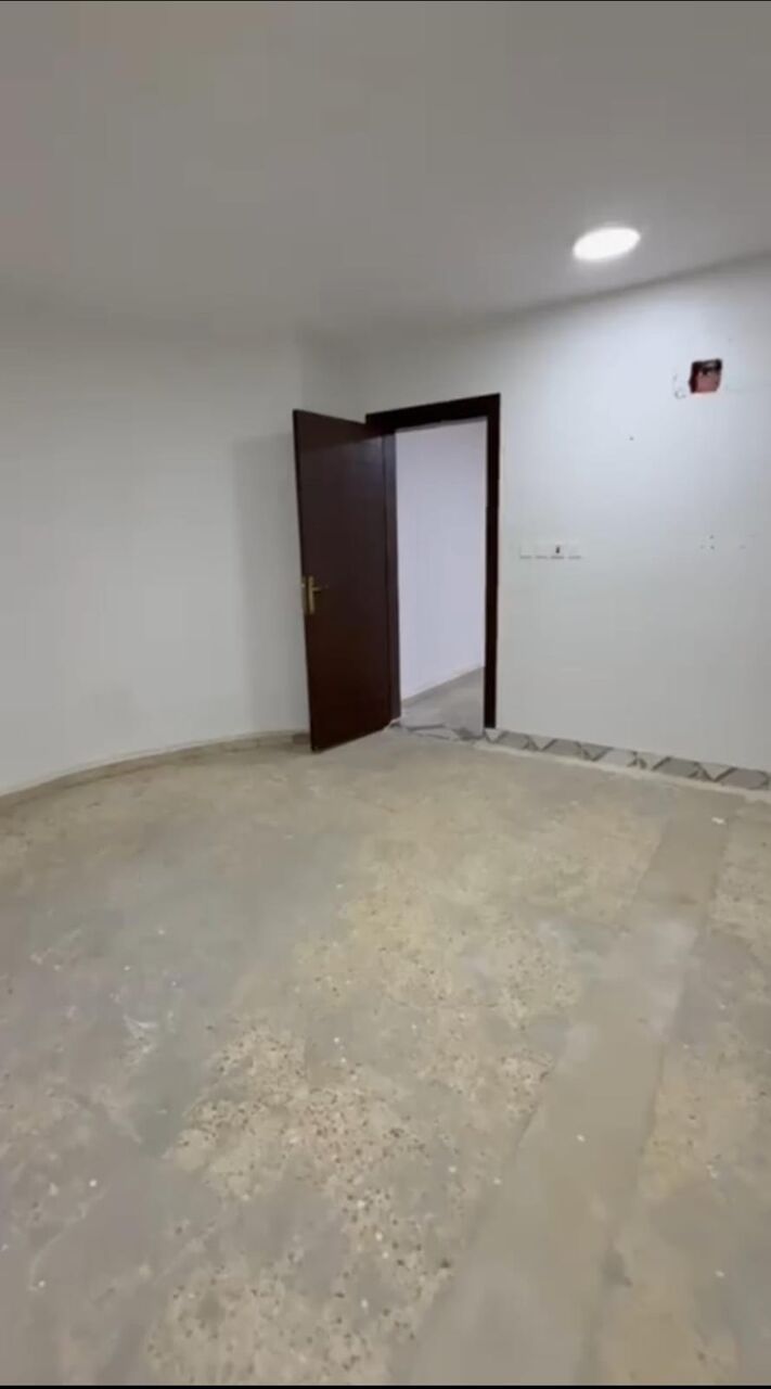 Al Malaz, Apartments, Flats, Houses & Villas, SAR 22000/year,  1 BR,  1BHK Family Apartment Available In Al Malaz Near Dehran Street