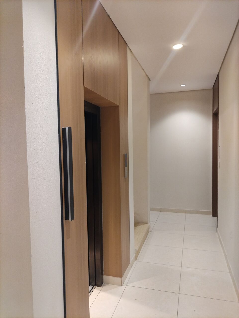 Khobar, Apartments, Flats, Houses & Villas, SAR 19000/year,  1 BR,  Family Apartment For Rent (1 Room, Hall, Bathroom, Kitchen, Hall, Air-Conditioned, Split F