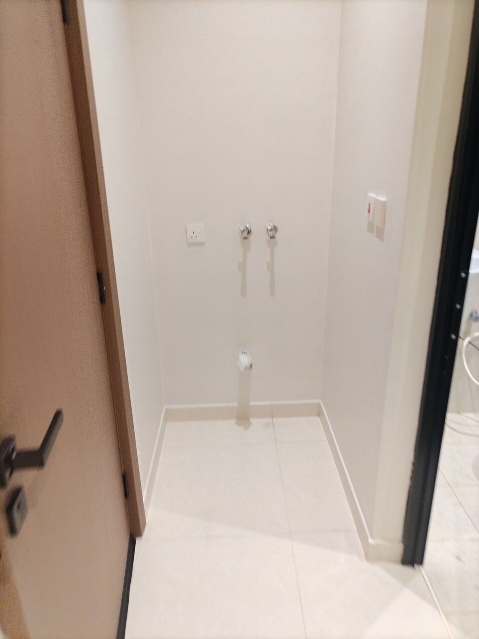 Khobar, Apartments, Flats, Houses & Villas, SAR 19000/year,  1 BR,  Family Apartment For Rent (1 Room, Hall, Bathroom, Kitchen, Hall, Air-Conditioned, Split F